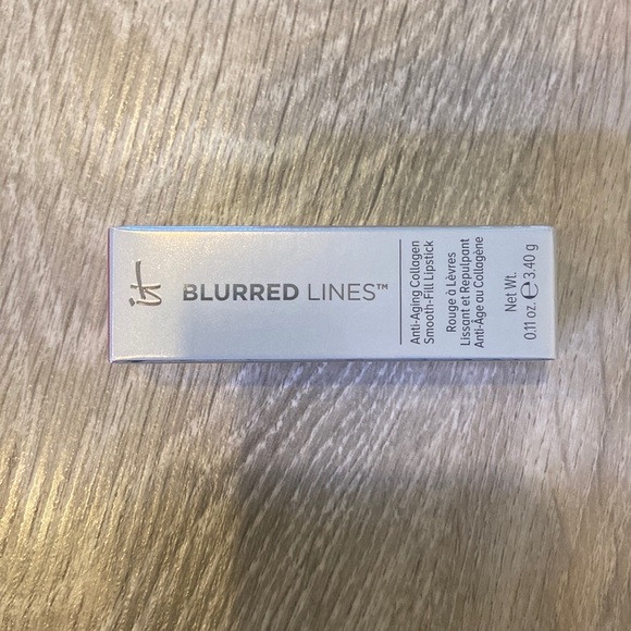 NWT IT Cosmetics blurred lines lipstick - Picture 3 of 3